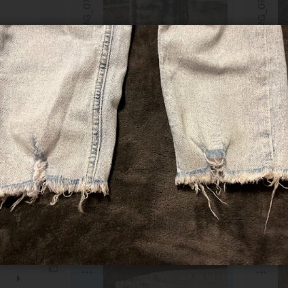 Jeans - Picture 3 of 4
